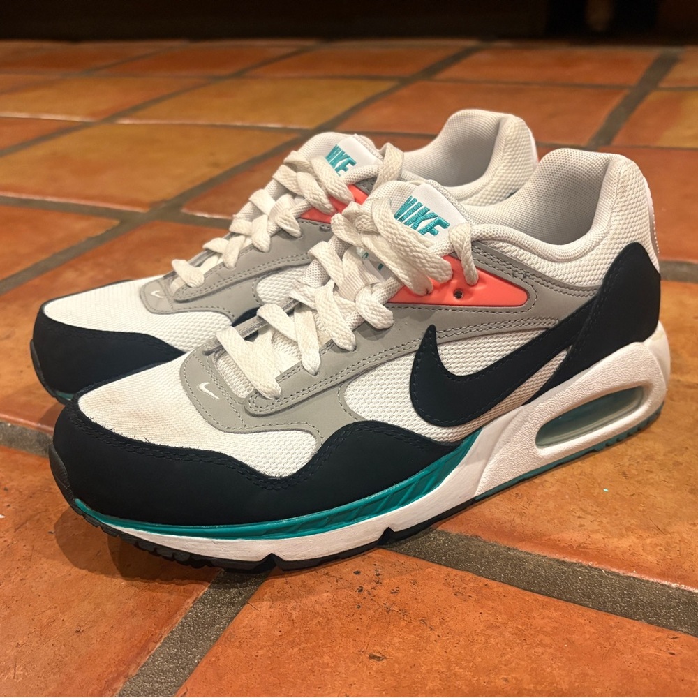 Women’s Nike Air Max Correlate Sneakers, Size 8.5